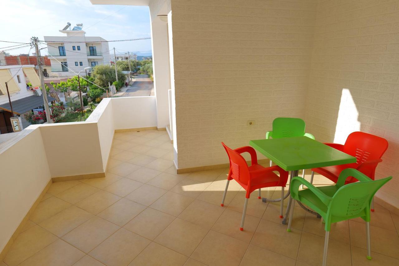 Vila Fredi Ksamil Bagian luar foto
