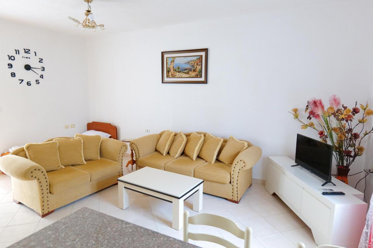 Vila Fredi Ksamil Bagian luar foto