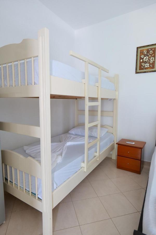 Vila Fredi Ksamil Bagian luar foto