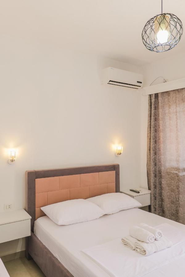 Vila Fredi Ksamil Bagian luar foto