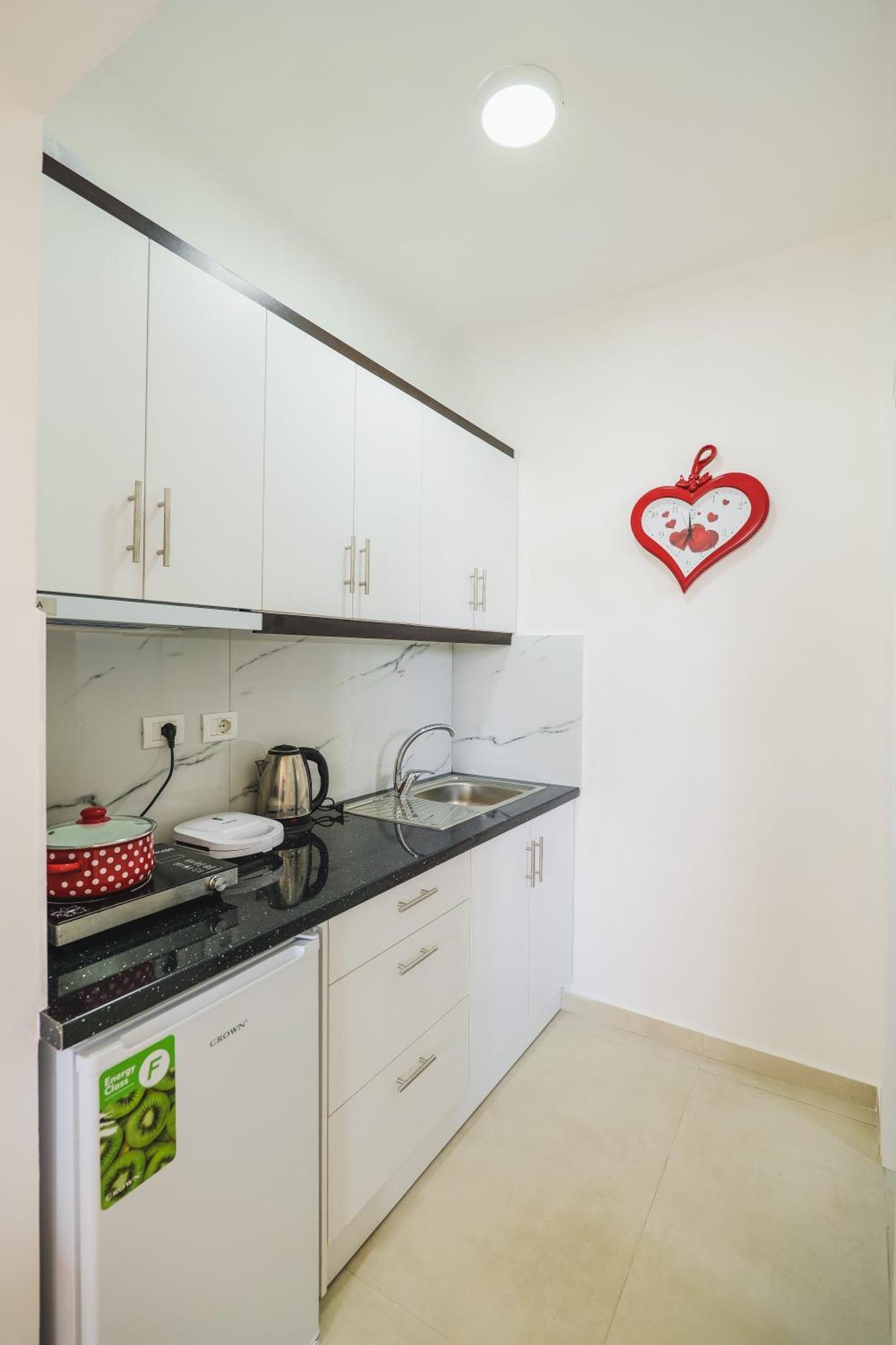 Vila Fredi Ksamil Bagian luar foto
