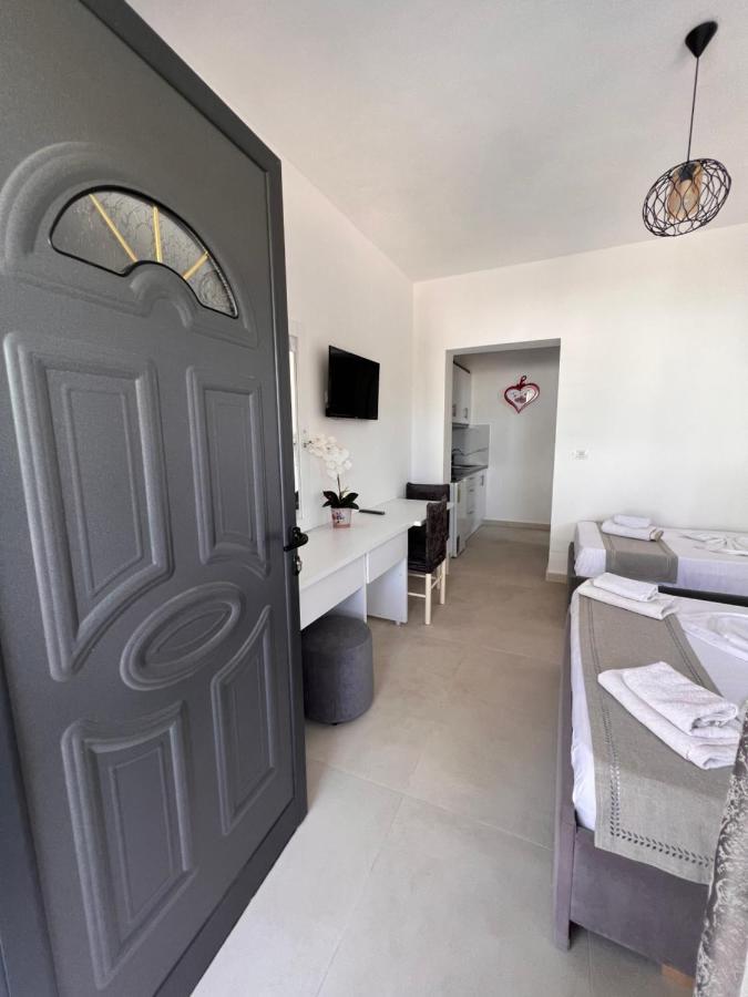 Vila Fredi Ksamil Bagian luar foto